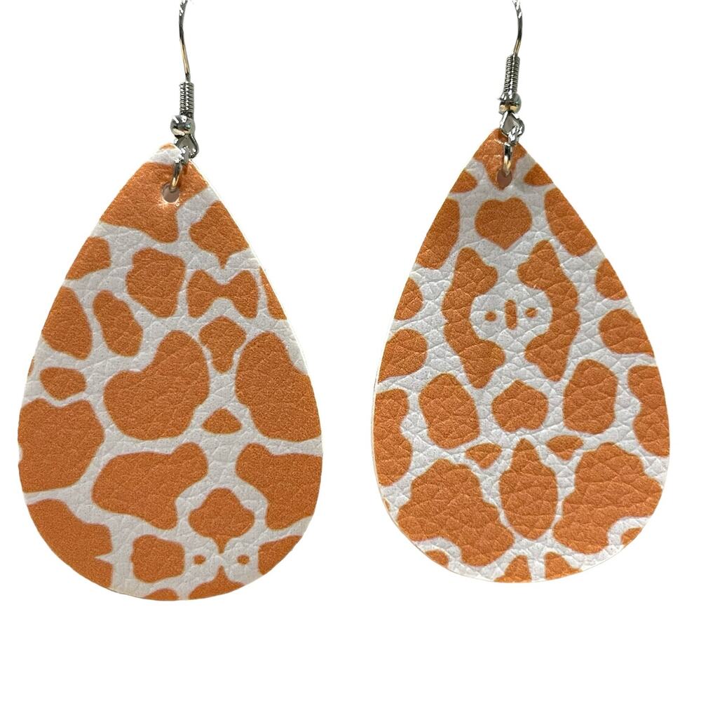 New Boutique Lightweight Faux Leather Giraffe Print Teardrop Dangle Earrings